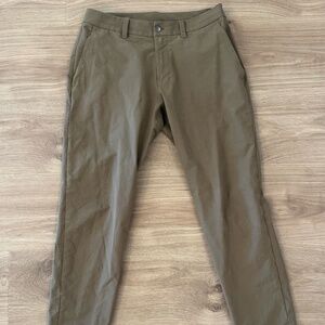 Lululemon ABC Slim-Fit Trouser  31 Waist 30L Versa Twill in Artifact